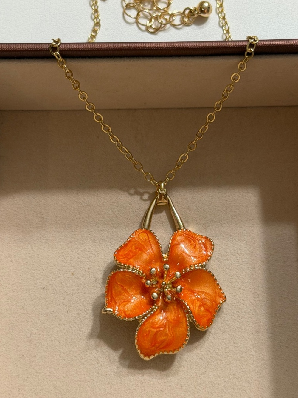 Elegant Golden Orange Oil Dripping Flower Enamel Statement Pendant Necklace